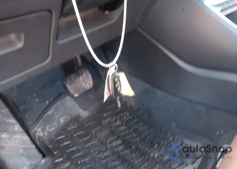 2020 Audi Q3 Premium 45 Tfsi S Line Quattro Tiptronic z USA, uszkodzony, nr VIN WA1DECF3XL1053769